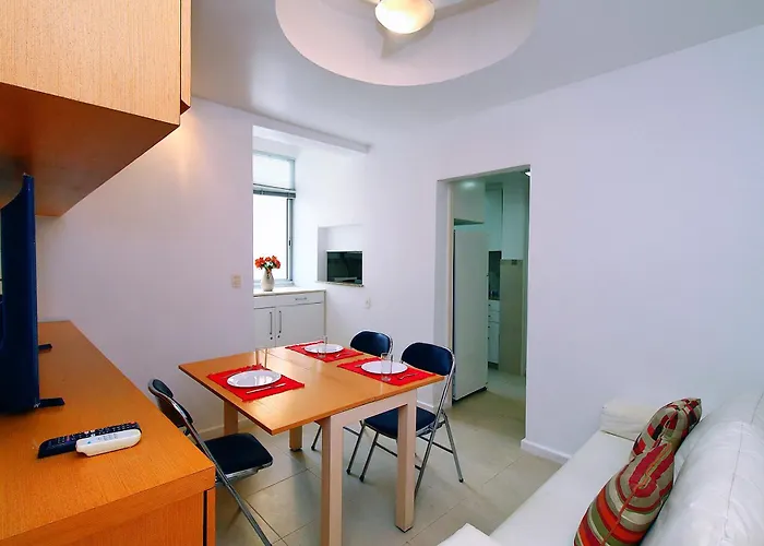 Apartamento 1 Quarto Perto Da Praia Em Copacabana U052 Rio de Janeiro